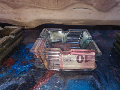 Handgemaakte Epoxy Asbakken – Uniek, Kleurrijk & Helemaal op Maat Gemaakt