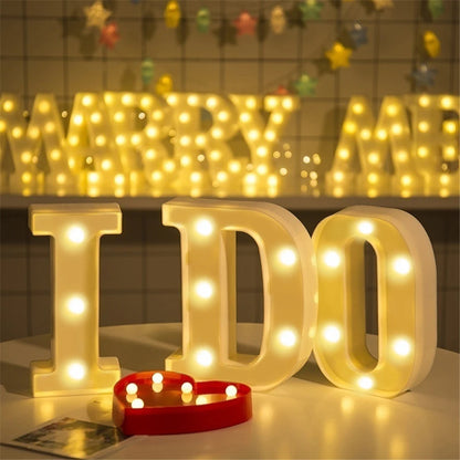 LED Tafellamp – 26 Engelse Letters Kleurrijke Verlichting voor Feest, Bruiloft, Verjaardag & Speciale Momenten