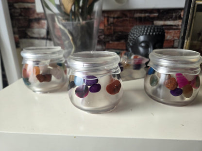 Handgemaakte Epoxy Opbergpotjes en asbak met natuurstenen erin verwerkt(deze op voorraad)