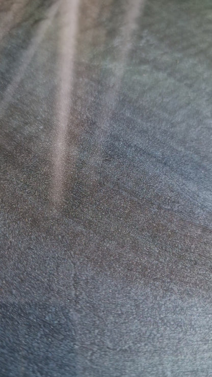 Handgemaakte Refurbished Houten Tafels met Luxe Epoxy Tafelblad – Uniek & Volledig op Maat